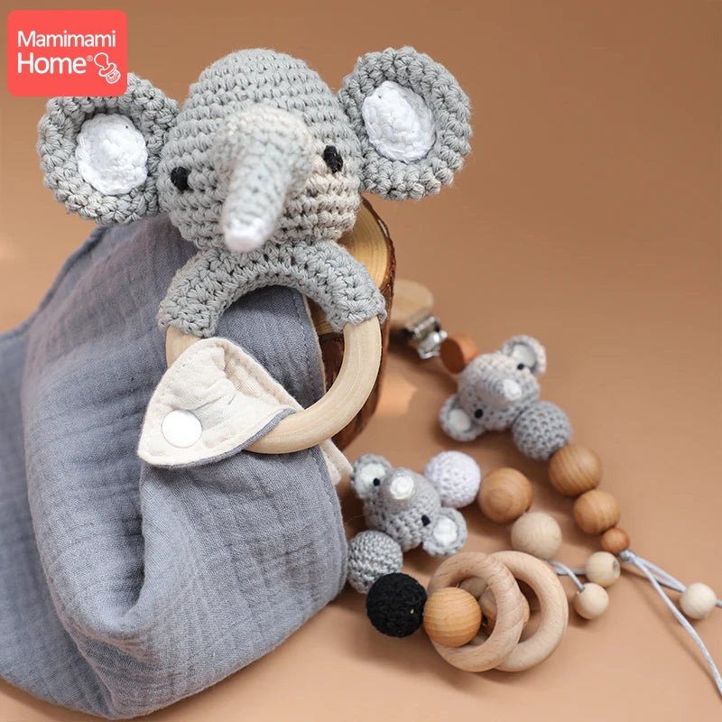 Baby Pacifier chain suit bracelet Bibs Teethers Crocheted elephant pattern Rattle baby wooden Crochet beads Gingival rodent toy