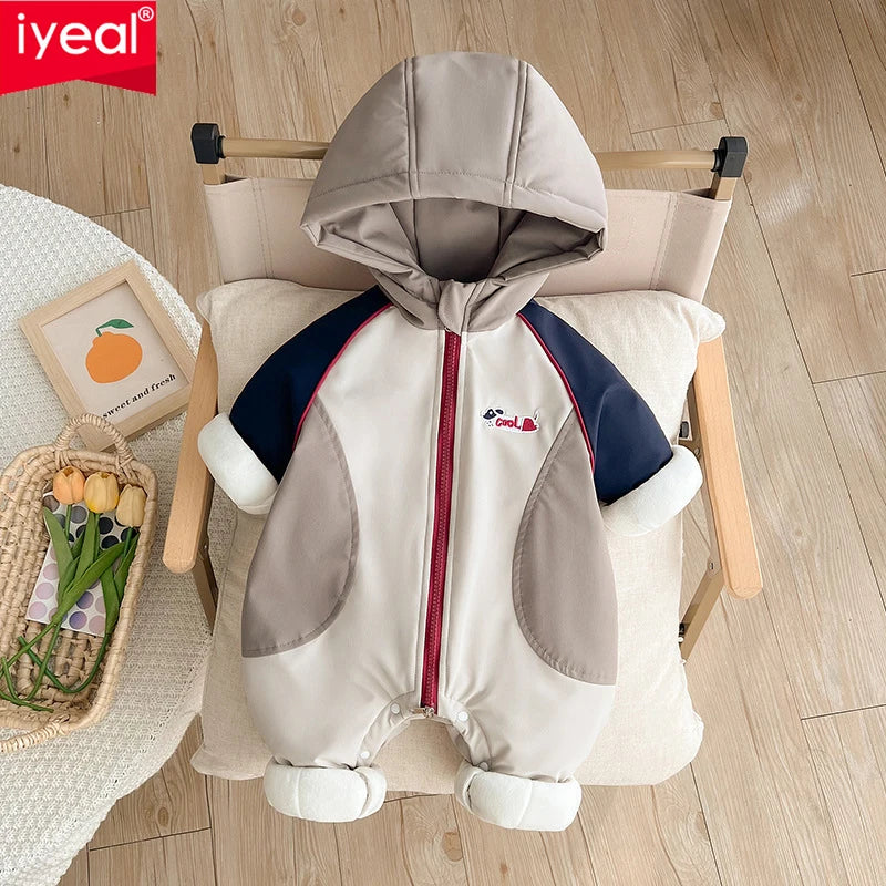 IYEAL Winter Infant Baby Clothing New Baby Boys Thick Warm Velvet Jumpsuit Girls Long-sleeved Hooded Romper 3-15M