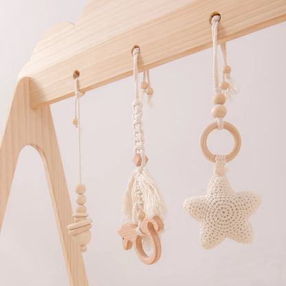 4pc/set Baby Wooden Pendant Play Gym Toys BPA Free Wooden Teether Rodent Animal Interactive Stroller Hanging Bed Bell Nurse Gift