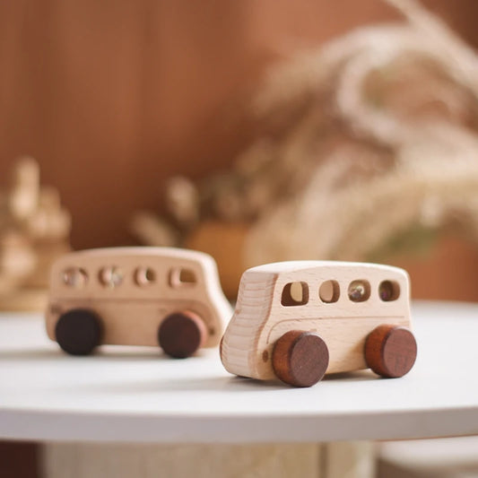 1PC Baby Wooden Toys Beech Car Blocks Cartoon Bus Educational Montessori Toys Baby Teething Play Gym Baby Birthday Gift Products
