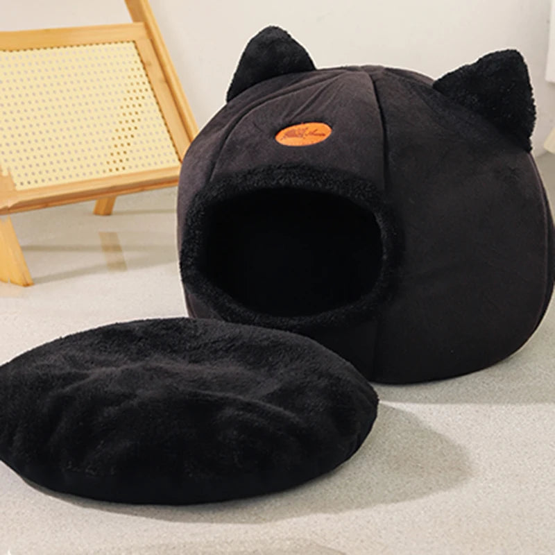 Cozy Winter Cat Bed Tent