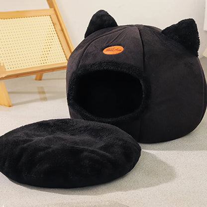 Cozy Winter Cat Bed Tent