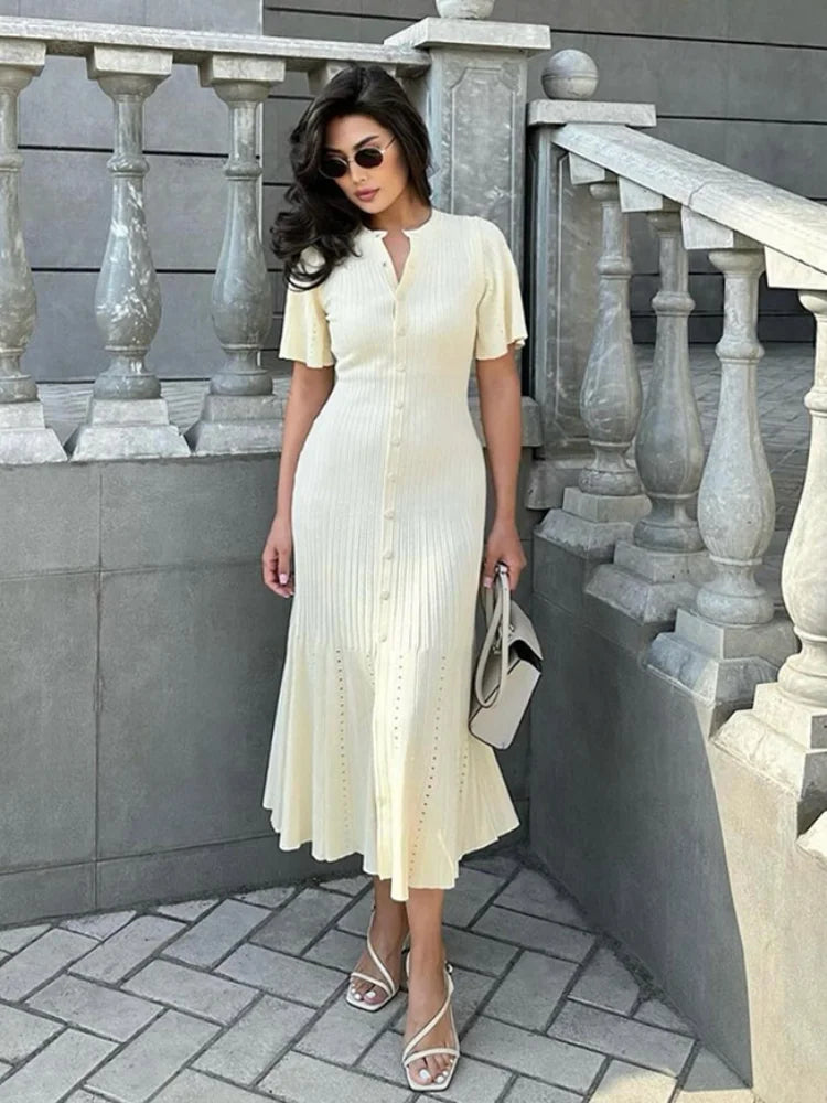 Pleated Hem Knit Midi Dress