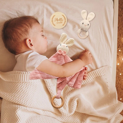Baby Wooden Crochet Bunny Bracelet Rattle Cotton Blanket Bath Stuff Towel Brush Set Gifts Box Brushs Towel For Baby Shower Gift